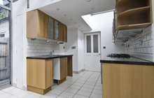 Bareless kitchen extension leads